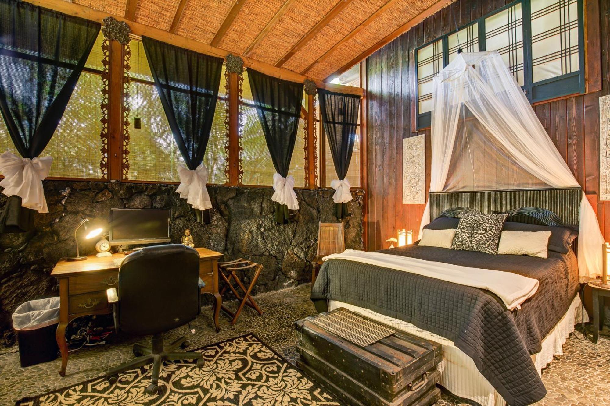 The Bali House And Cottage At Kehena Beach Hawaii Bilik gambar